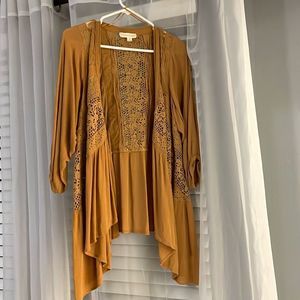 New boutique style cardigan